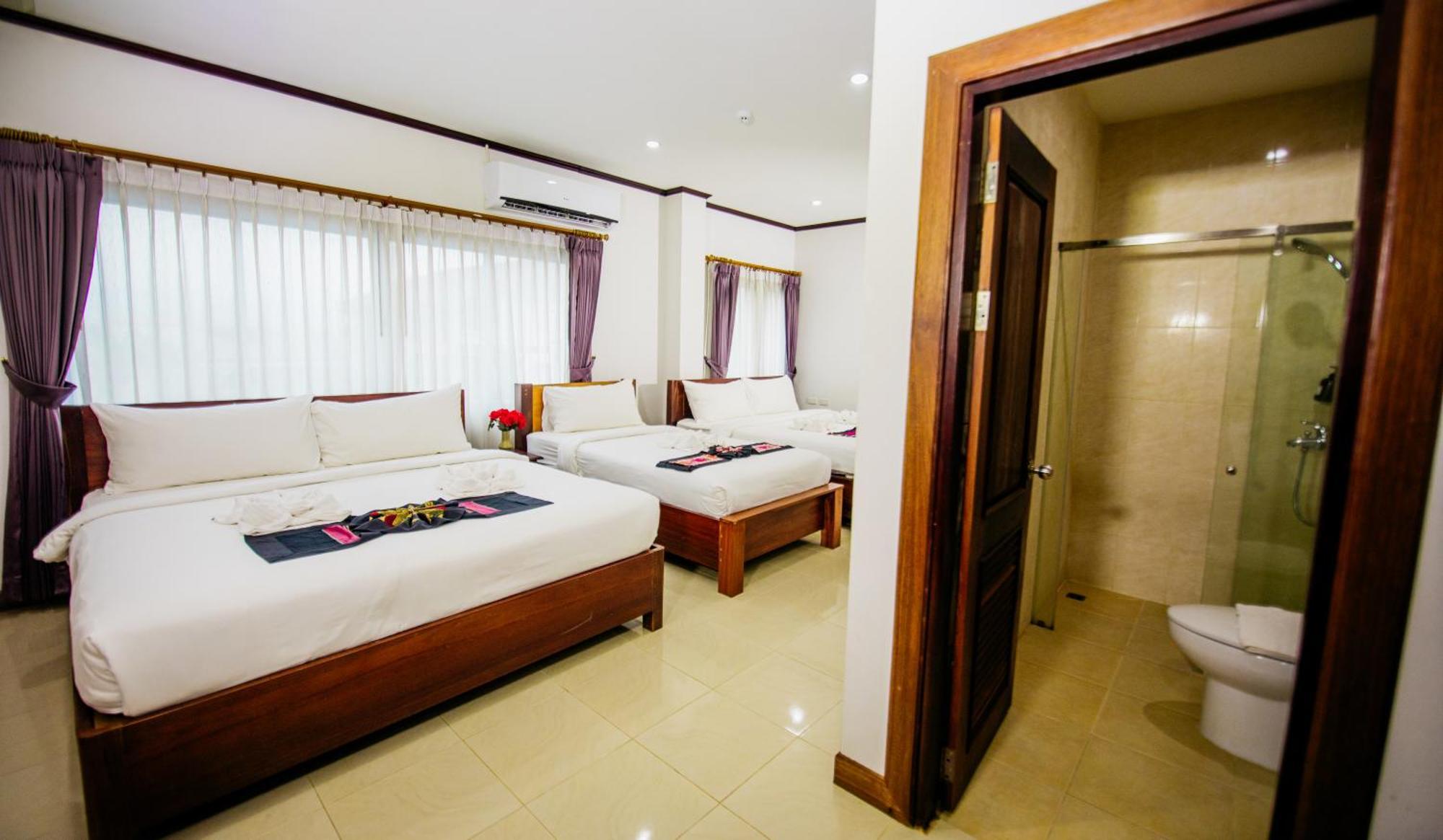 Sisombat Plaza Hotel Vang Vieng Exteriér fotografie